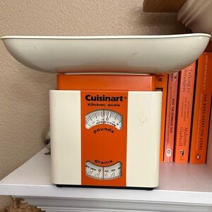 Vintage Cuisinart Cream and Orange Kitchen Scale